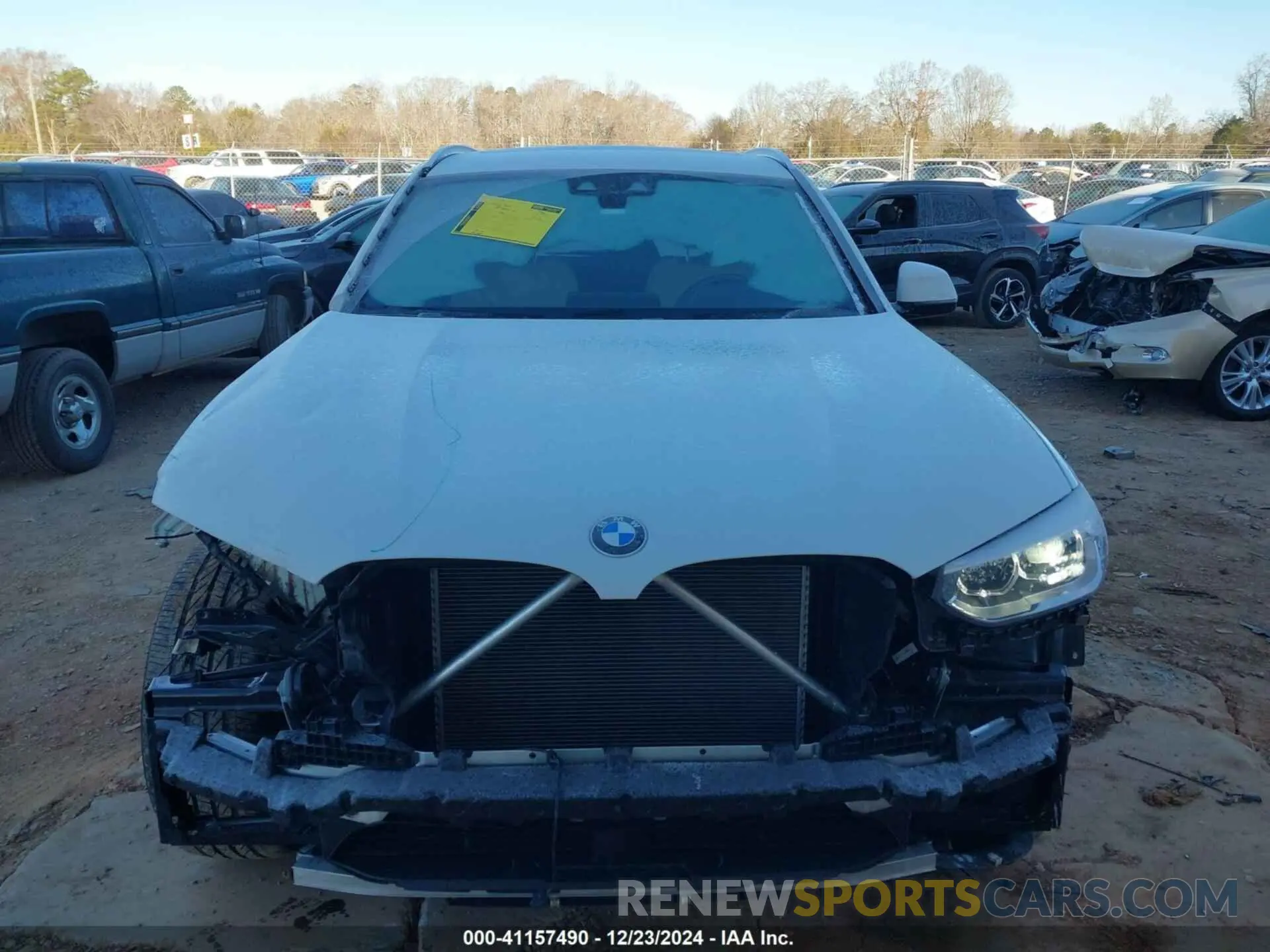 13 Photograph of a damaged car 5UXTR9C56KLP82299 BMW X3 2019