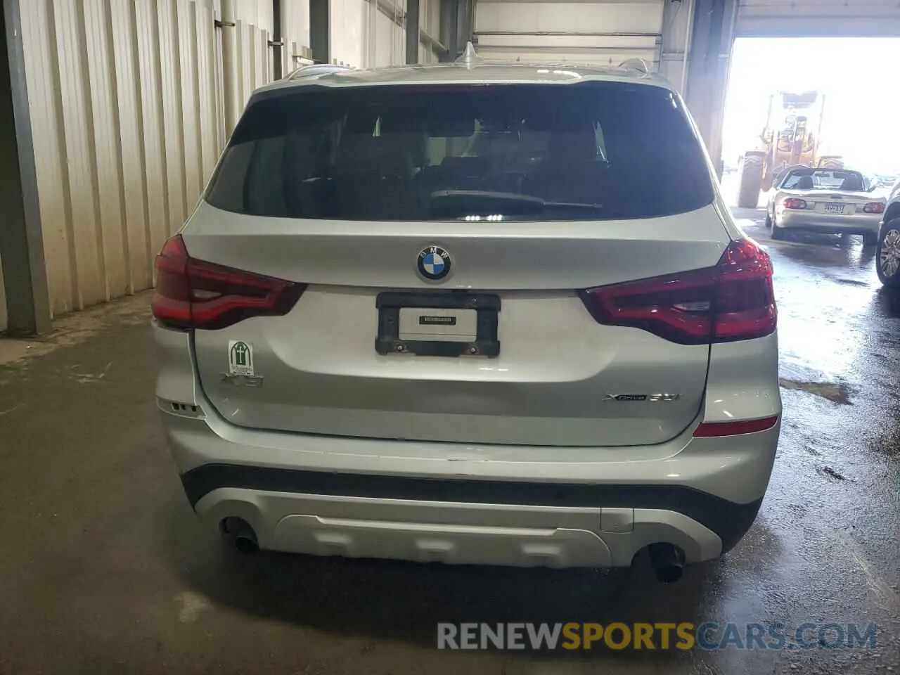 6 Photograph of a damaged car 5UXTR9C56KLP88863 BMW X3 2019