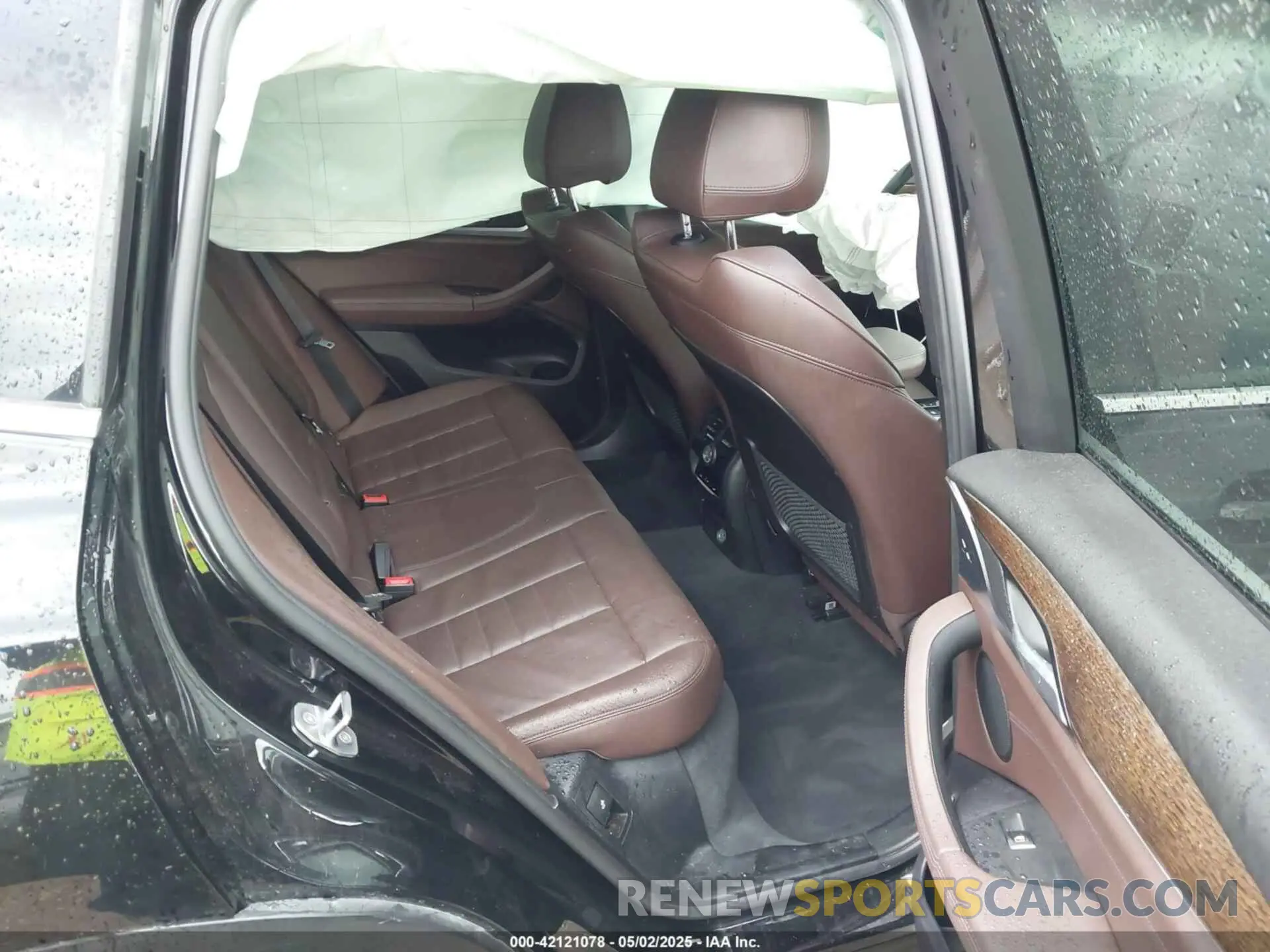 8 Photograph of a damaged car 5UXTR9C56KLP89852 BMW X3 2019