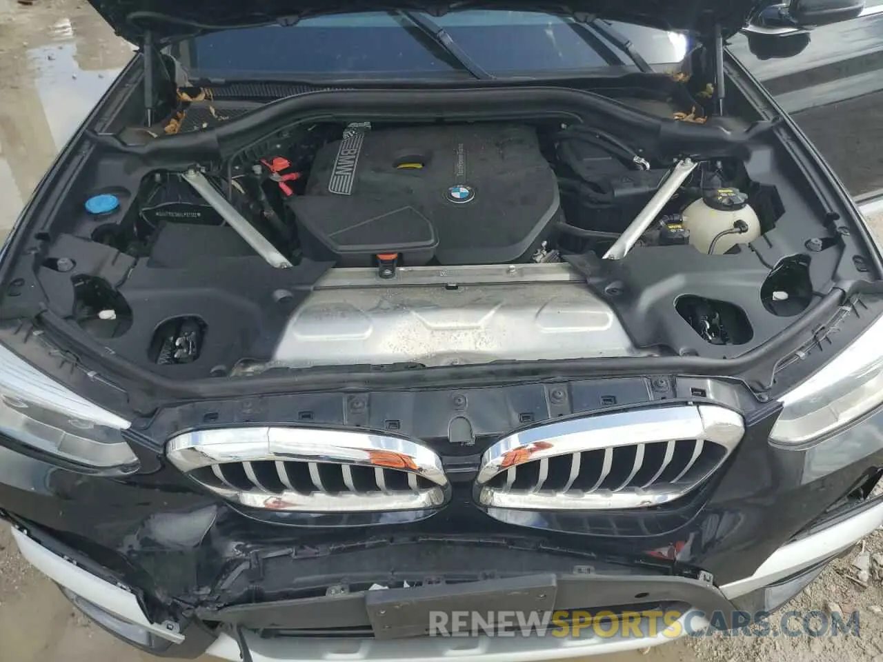 12 Photograph of a damaged car 5UXTR9C56KLP92122 BMW X3 2019