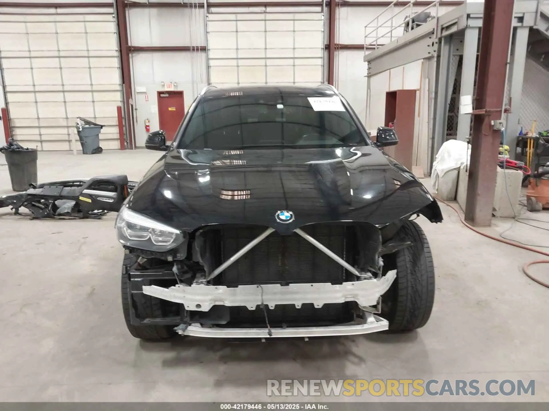 13 Photograph of a damaged car 5UXTR9C56KLP97112 BMW X3 2019