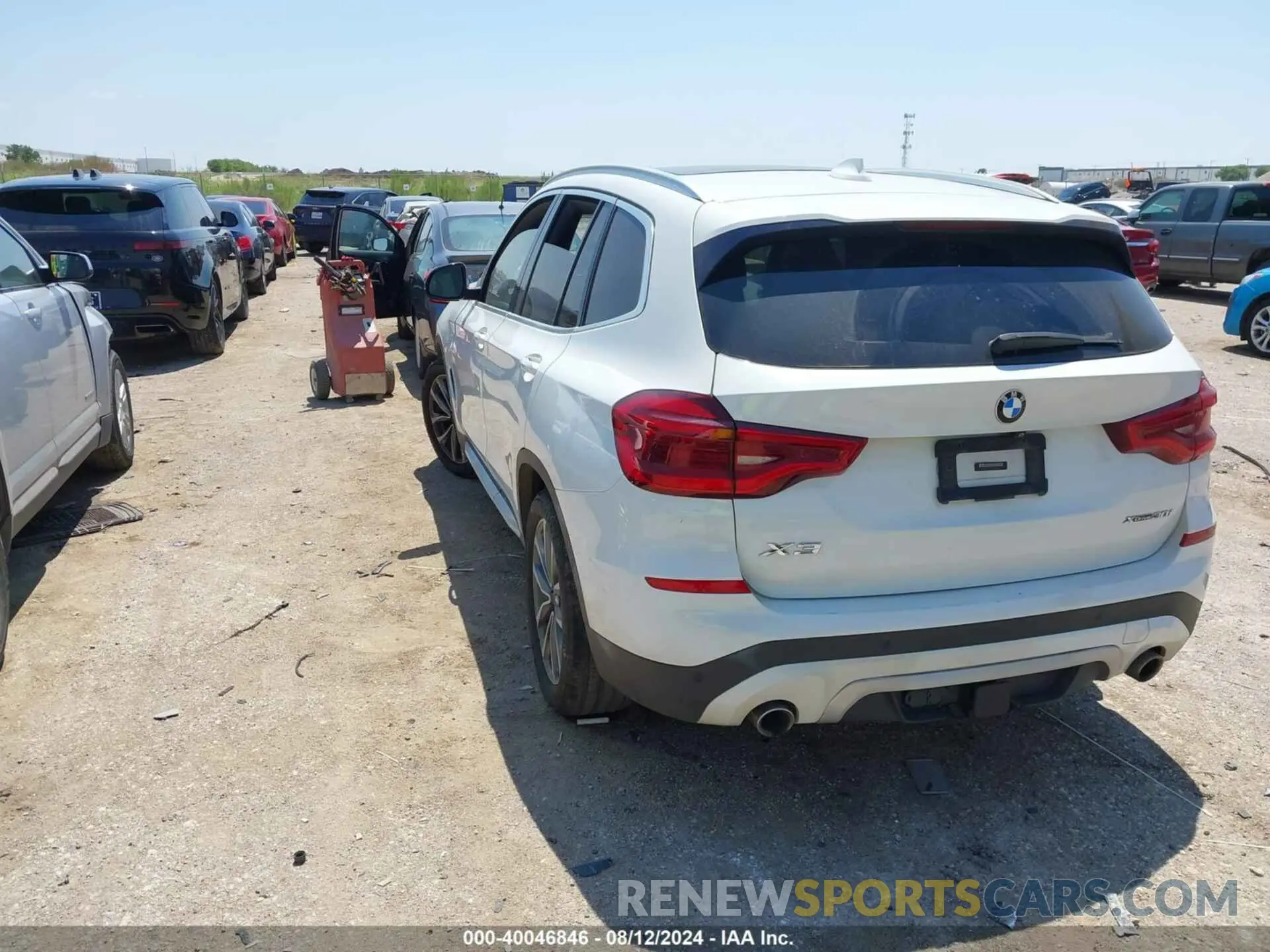 3 Photograph of a damaged car 5UXTR9C56KLR03574 BMW X3 2019