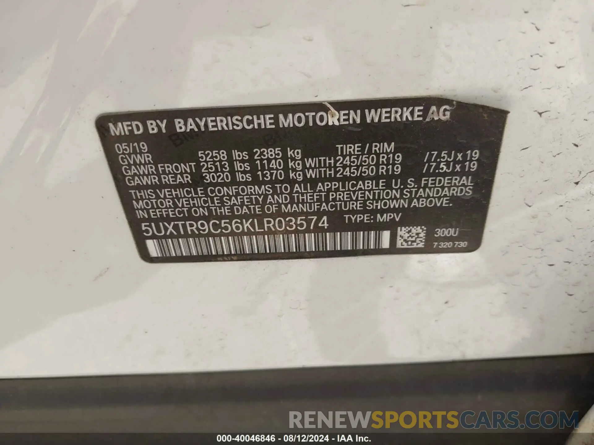 9 Photograph of a damaged car 5UXTR9C56KLR03574 BMW X3 2019