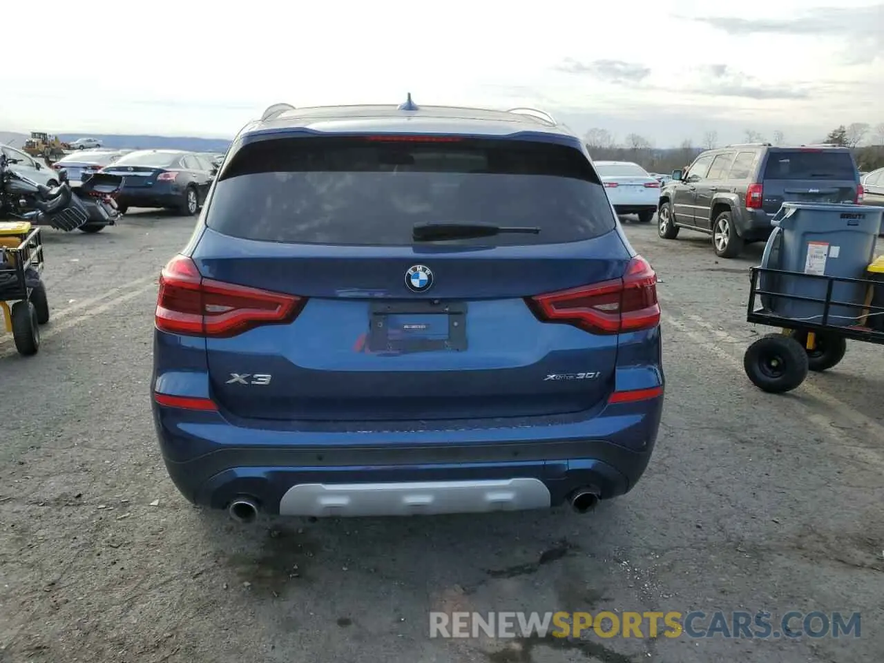 6 Photograph of a damaged car 5UXTR9C56KLR07642 BMW X3 2019