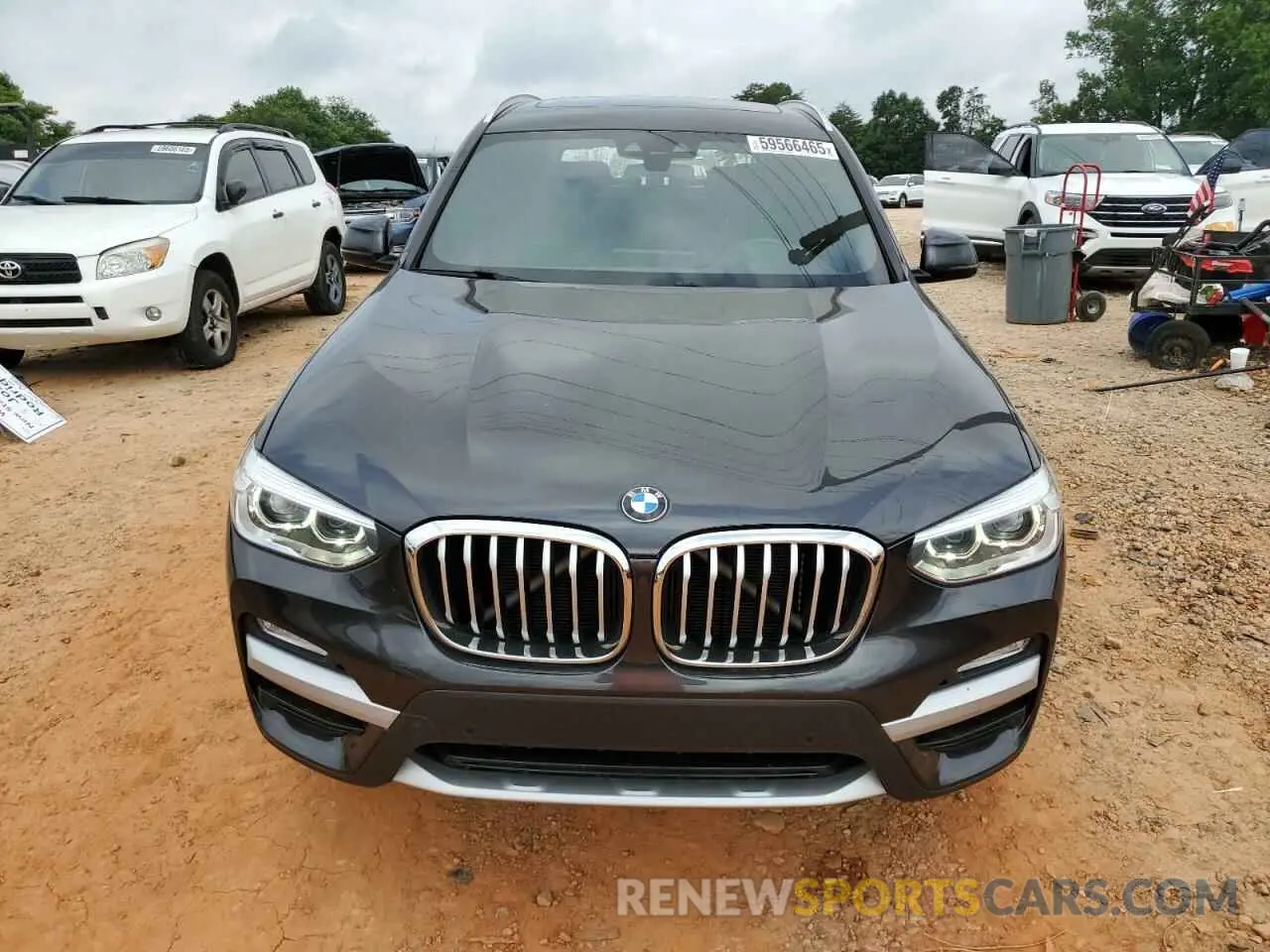 5 Photograph of a damaged car 5UXTR9C56KLR08676 BMW X3 2019