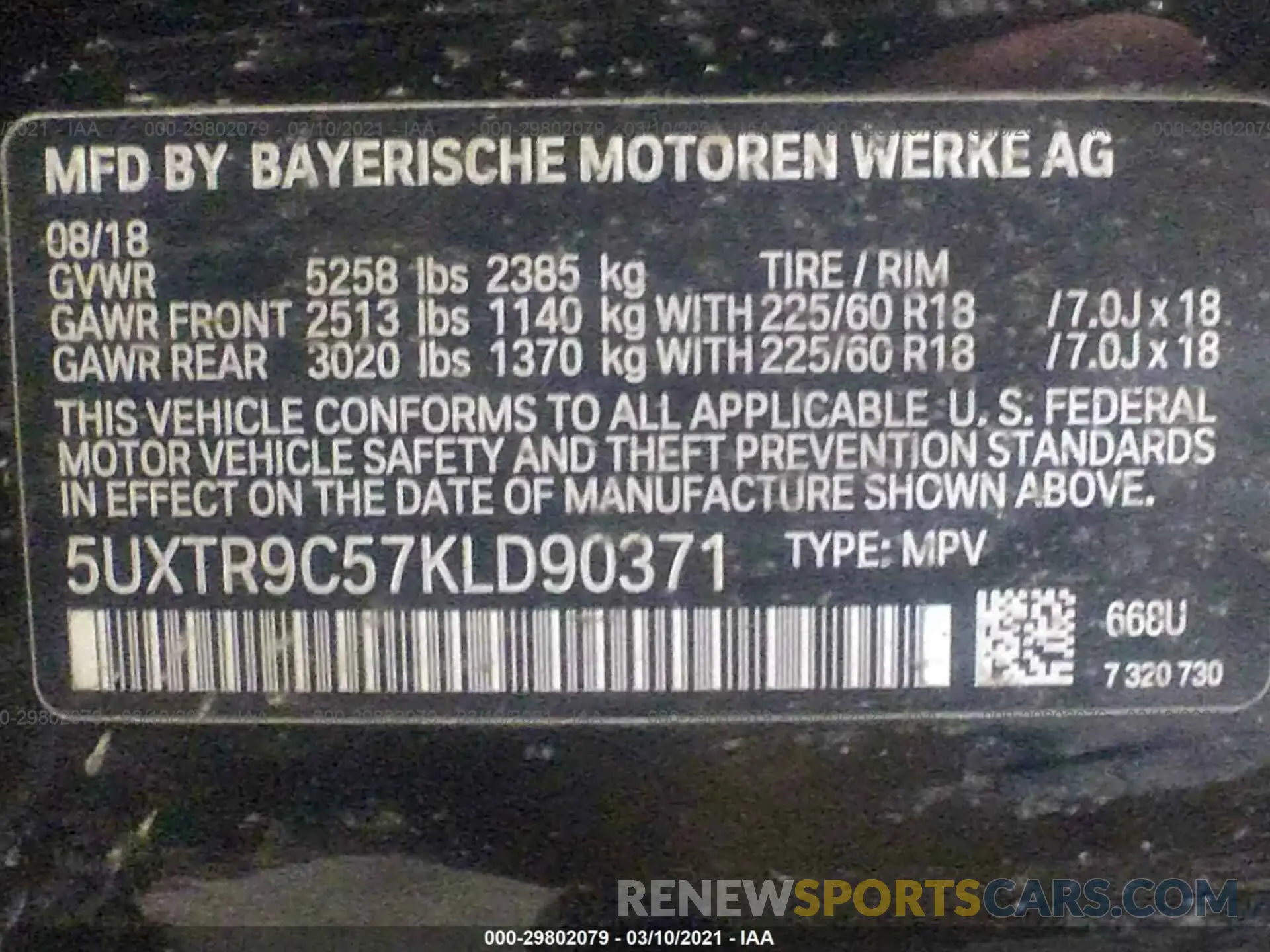9 Photograph of a damaged car 5UXTR9C57KLD90371 BMW X3 2019