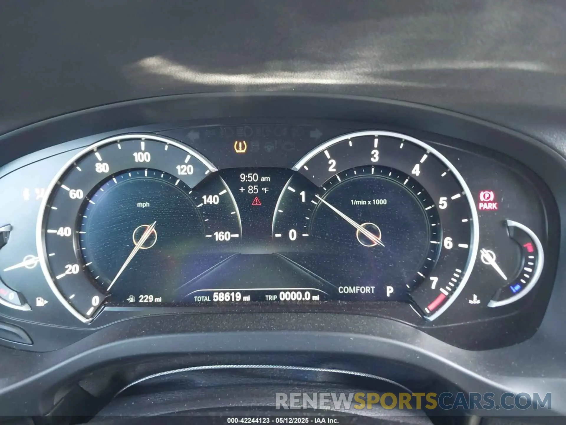7 Photograph of a damaged car 5UXTR9C57KLD94095 BMW X3 2019