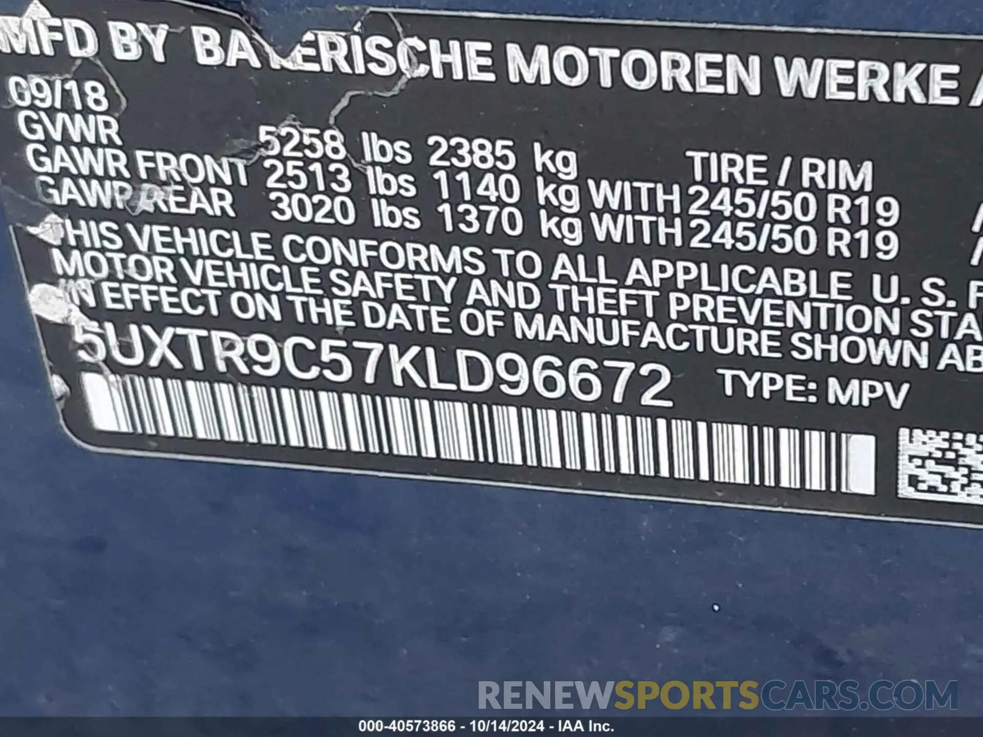 9 Photograph of a damaged car 5UXTR9C57KLD96672 BMW X3 2019