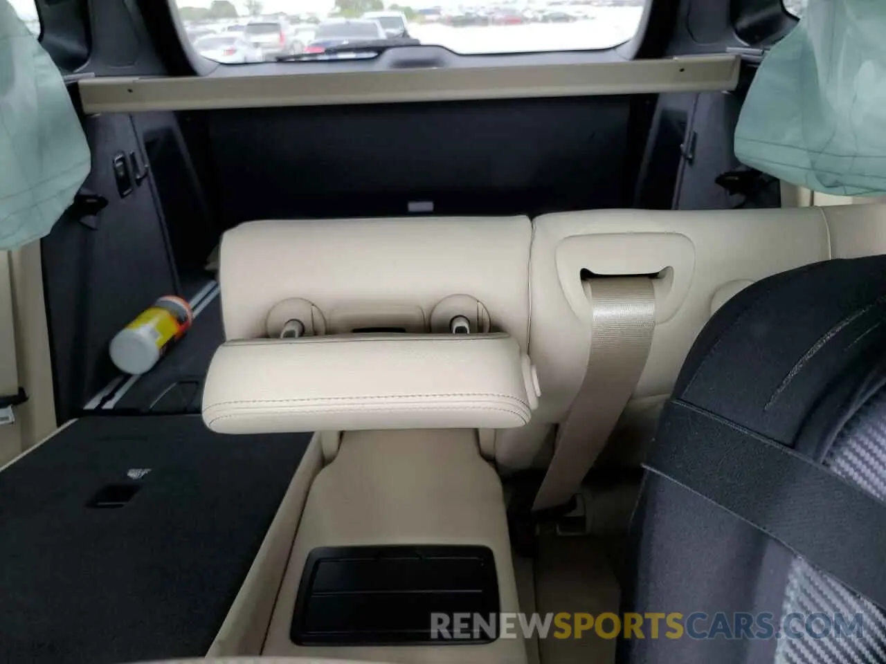10 Photograph of a damaged car 5UXTR9C57KLE14152 BMW X3 2019