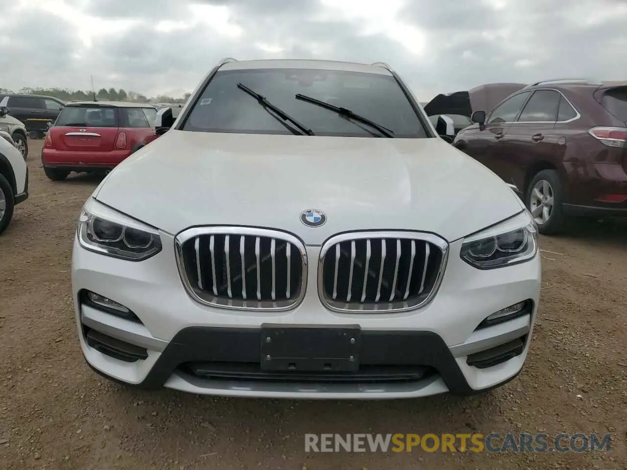 5 Photograph of a damaged car 5UXTR9C57KLP89052 BMW X3 2019