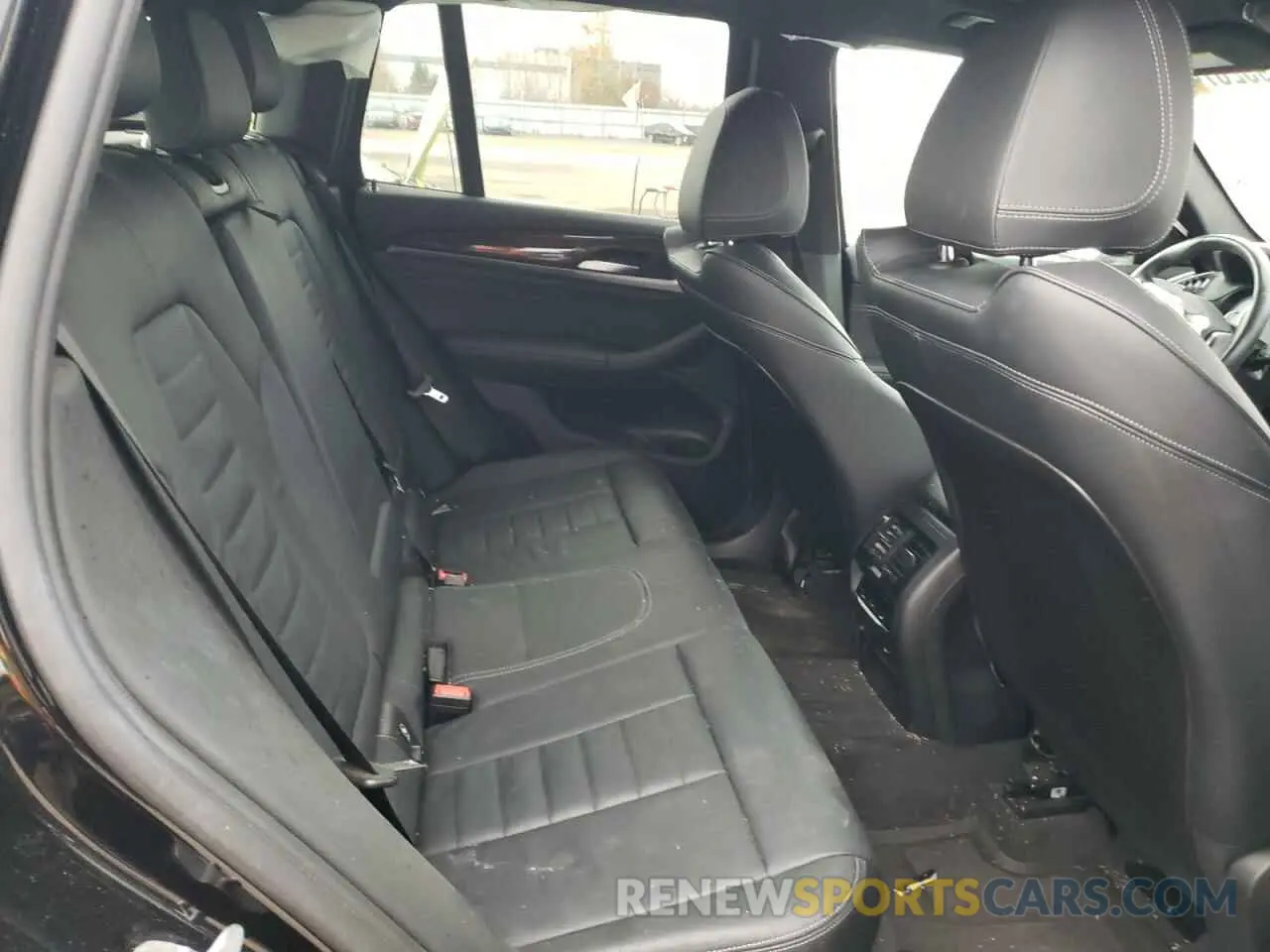 11 Photograph of a damaged car 5UXTR9C57KLP92842 BMW X3 2019