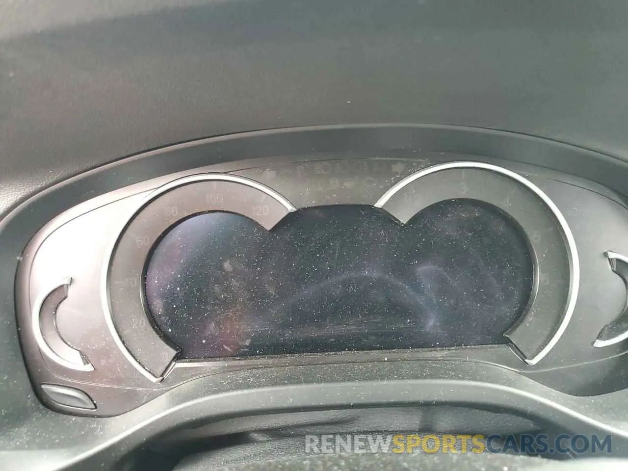 9 Photograph of a damaged car 5UXTR9C57KLP95563 BMW X3 2019