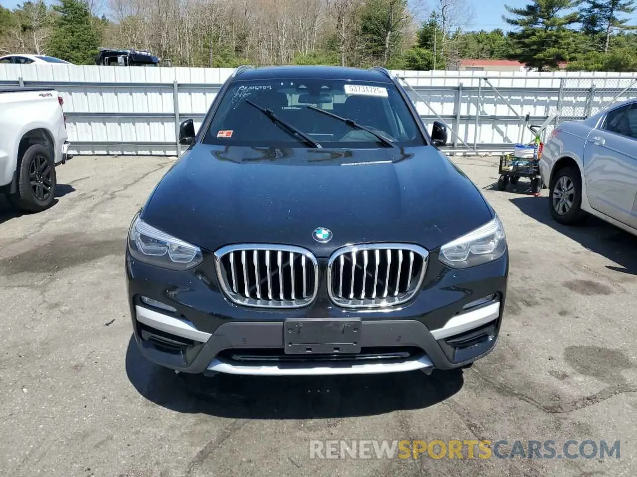 5 Photograph of a damaged car 5UXTR9C57KLP97717 BMW X3 2019