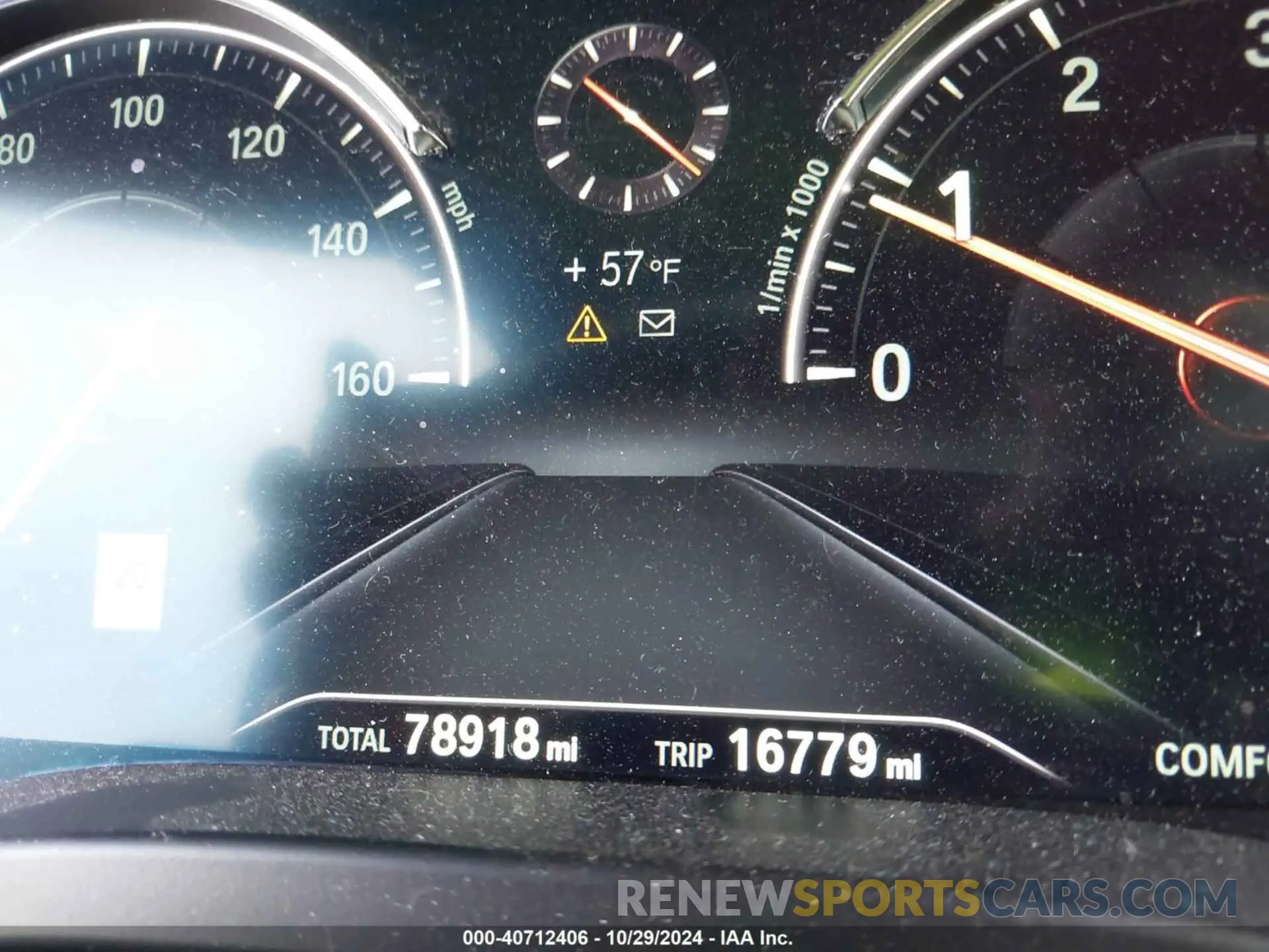 16 Photograph of a damaged car 5UXTR9C57KLR10727 BMW X3 2019