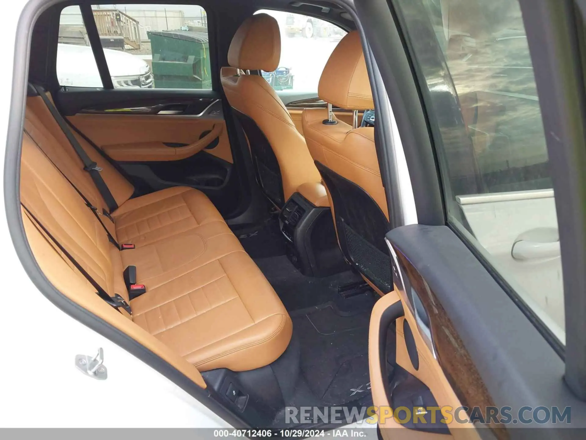 8 Photograph of a damaged car 5UXTR9C57KLR10727 BMW X3 2019