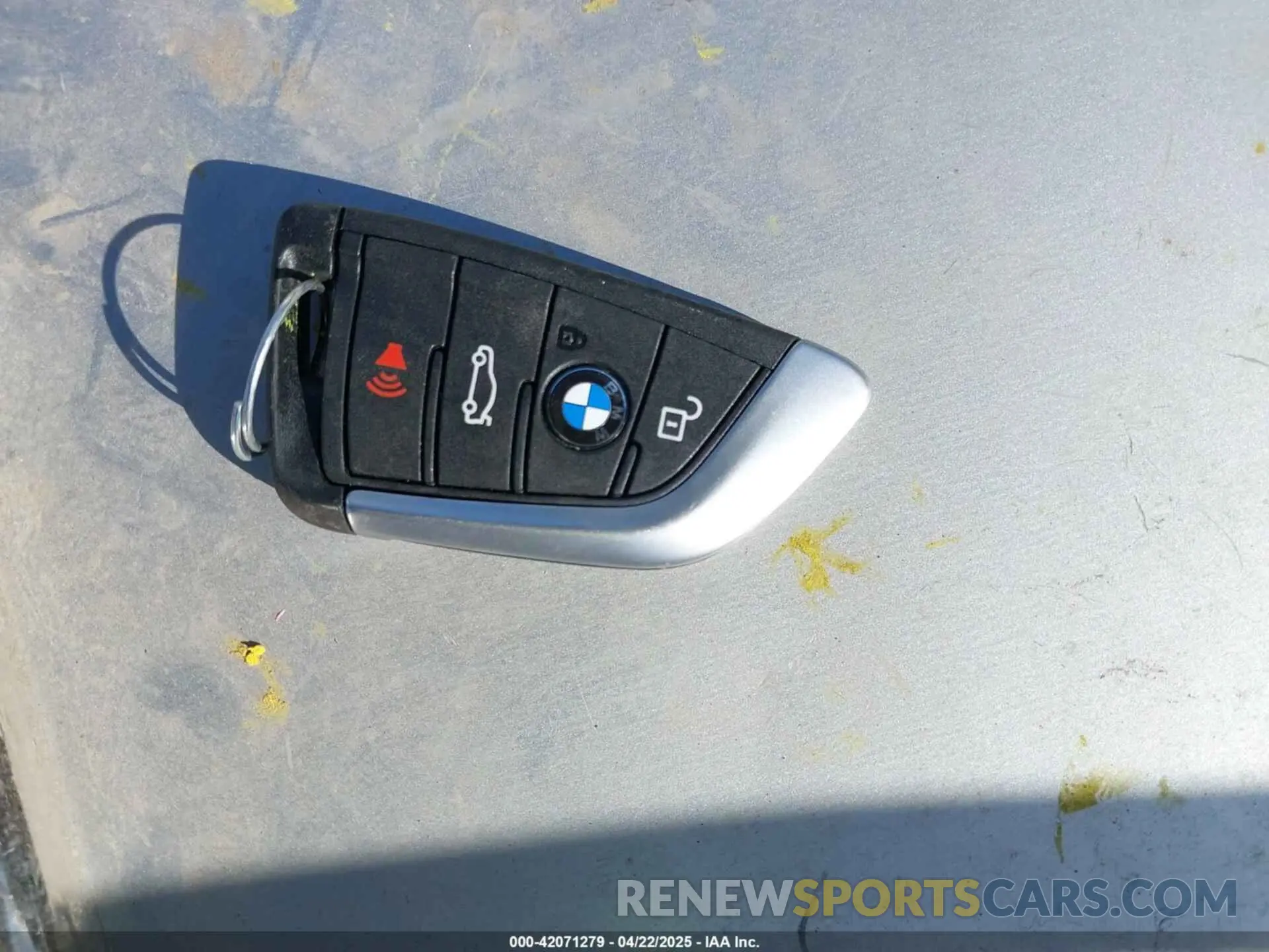 11 Photograph of a damaged car 5UXTR9C58KLD92243 BMW X3 2019