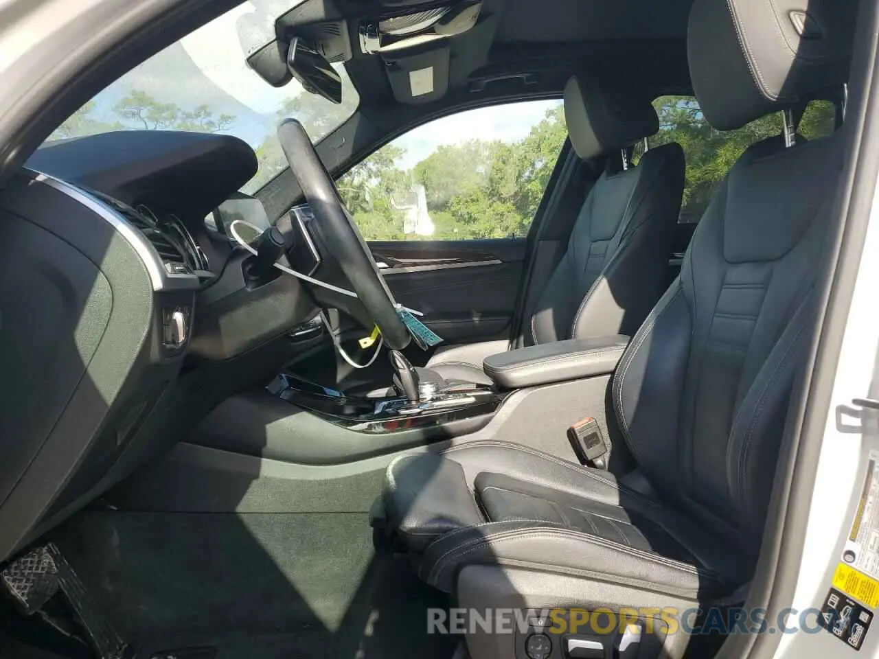 7 Photograph of a damaged car 5UXTR9C58KLD93442 BMW X3 2019