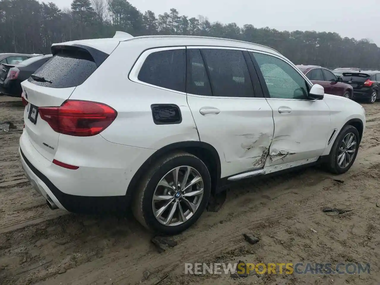 3 Photograph of a damaged car 5UXTR9C58KLD95918 BMW X3 2019