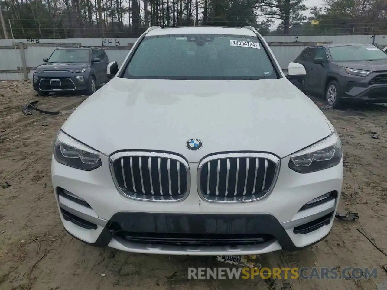 5 Photograph of a damaged car 5UXTR9C58KLD95918 BMW X3 2019