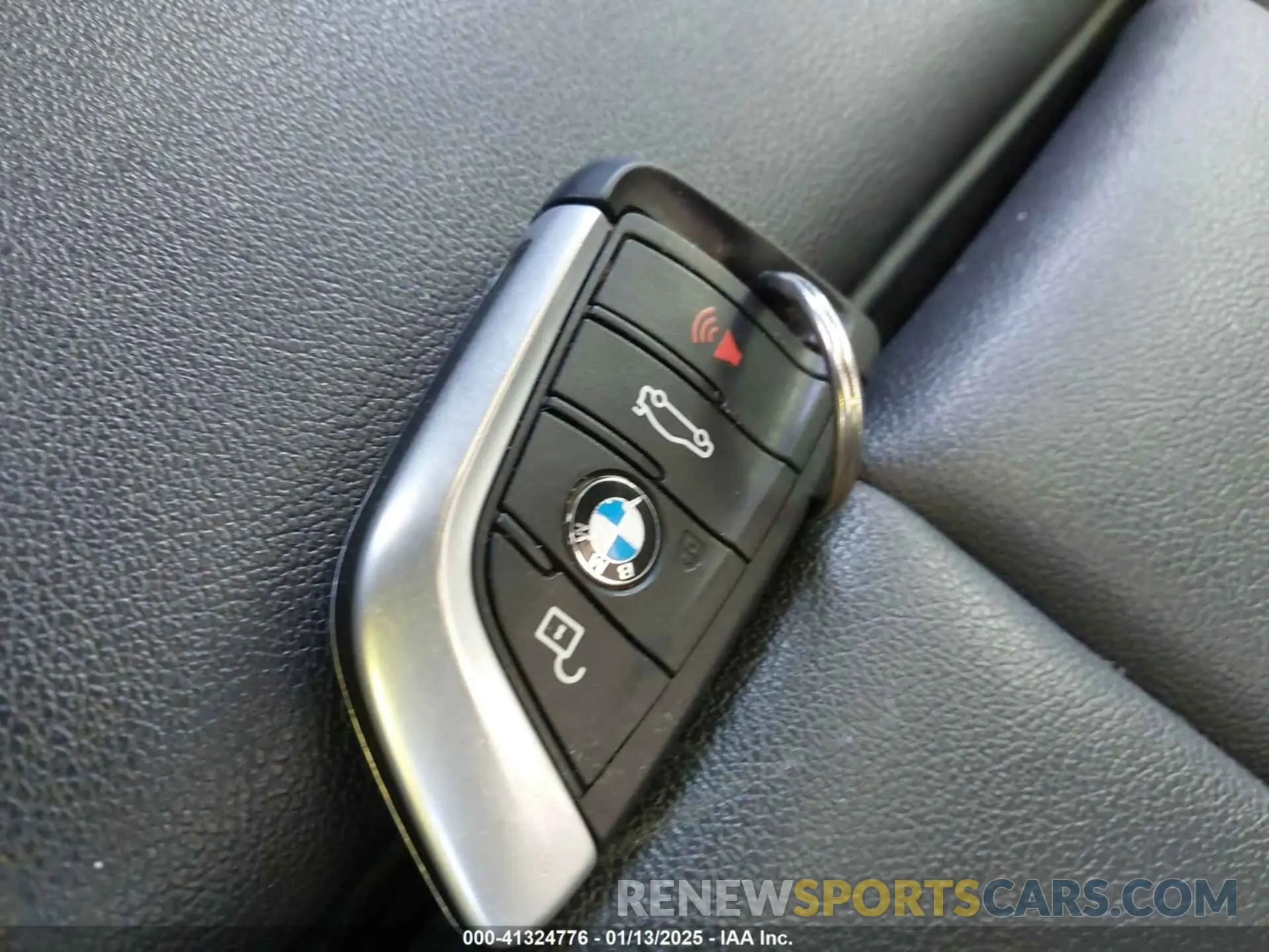 11 Photograph of a damaged car 5UXTR9C58KLE17481 BMW X3 2019