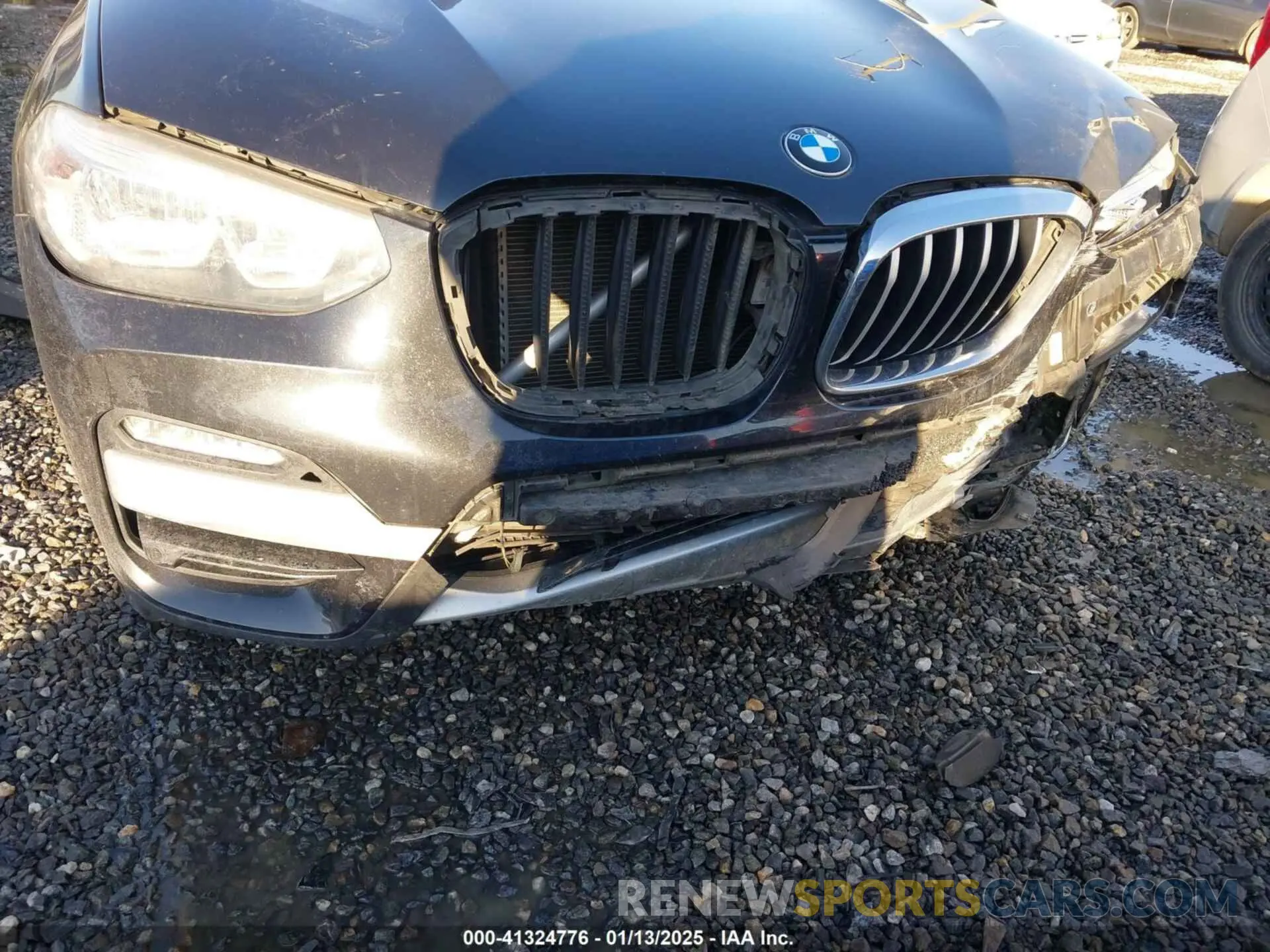 6 Photograph of a damaged car 5UXTR9C58KLE17481 BMW X3 2019