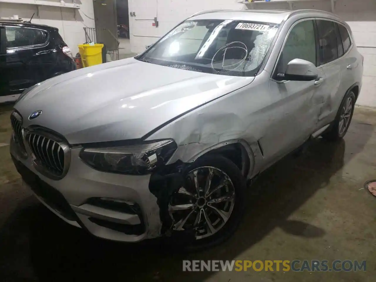 2 Photograph of a damaged car 5UXTR9C58KLE17495 BMW X3 2019