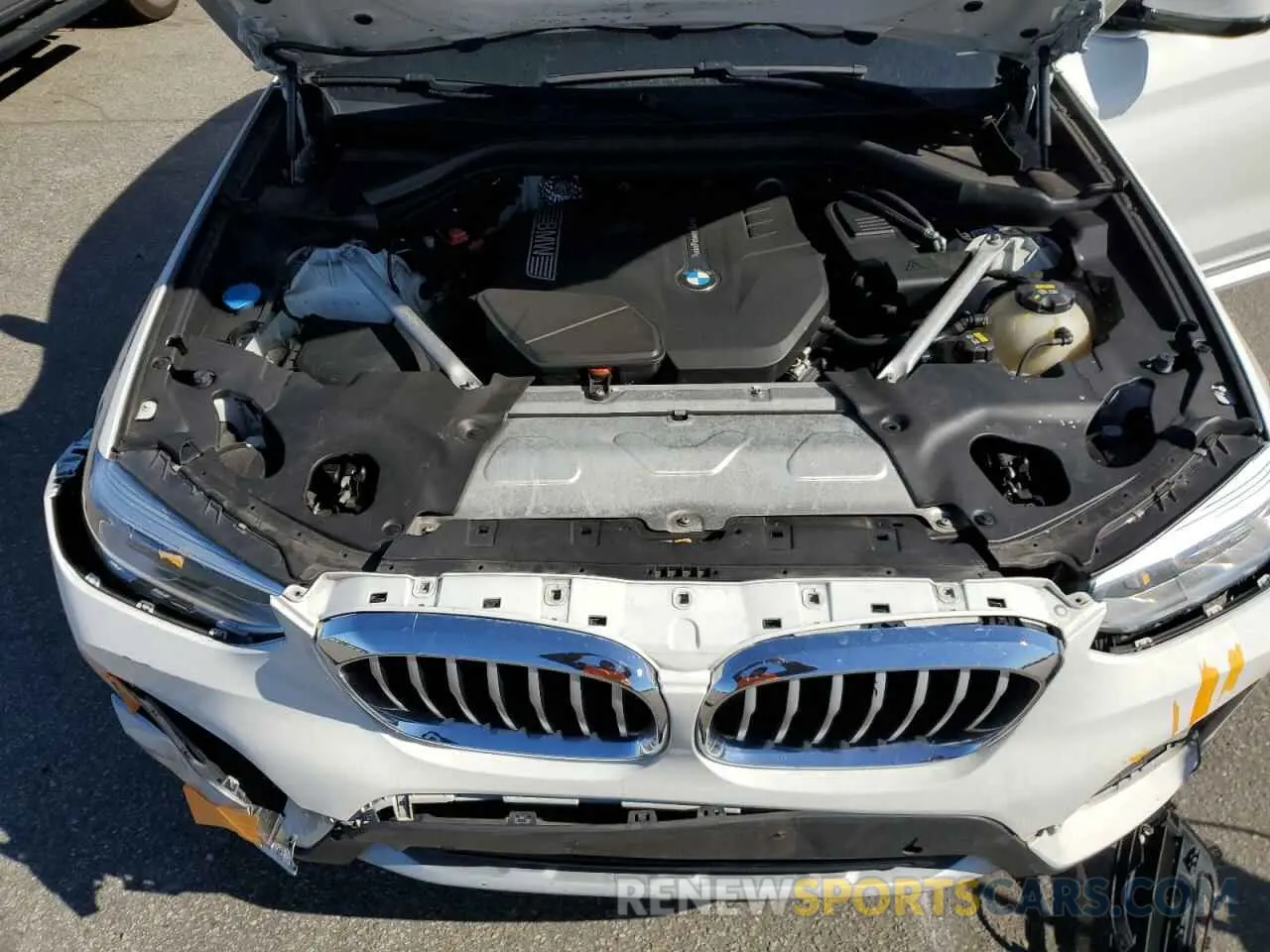 12 Photograph of a damaged car 5UXTR9C58KLP77864 BMW X3 2019