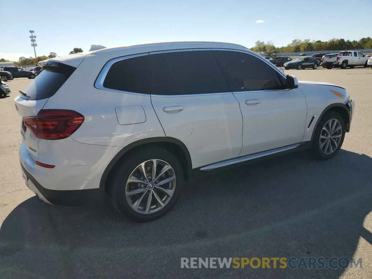 3 Photograph of a damaged car 5UXTR9C58KLP77864 BMW X3 2019