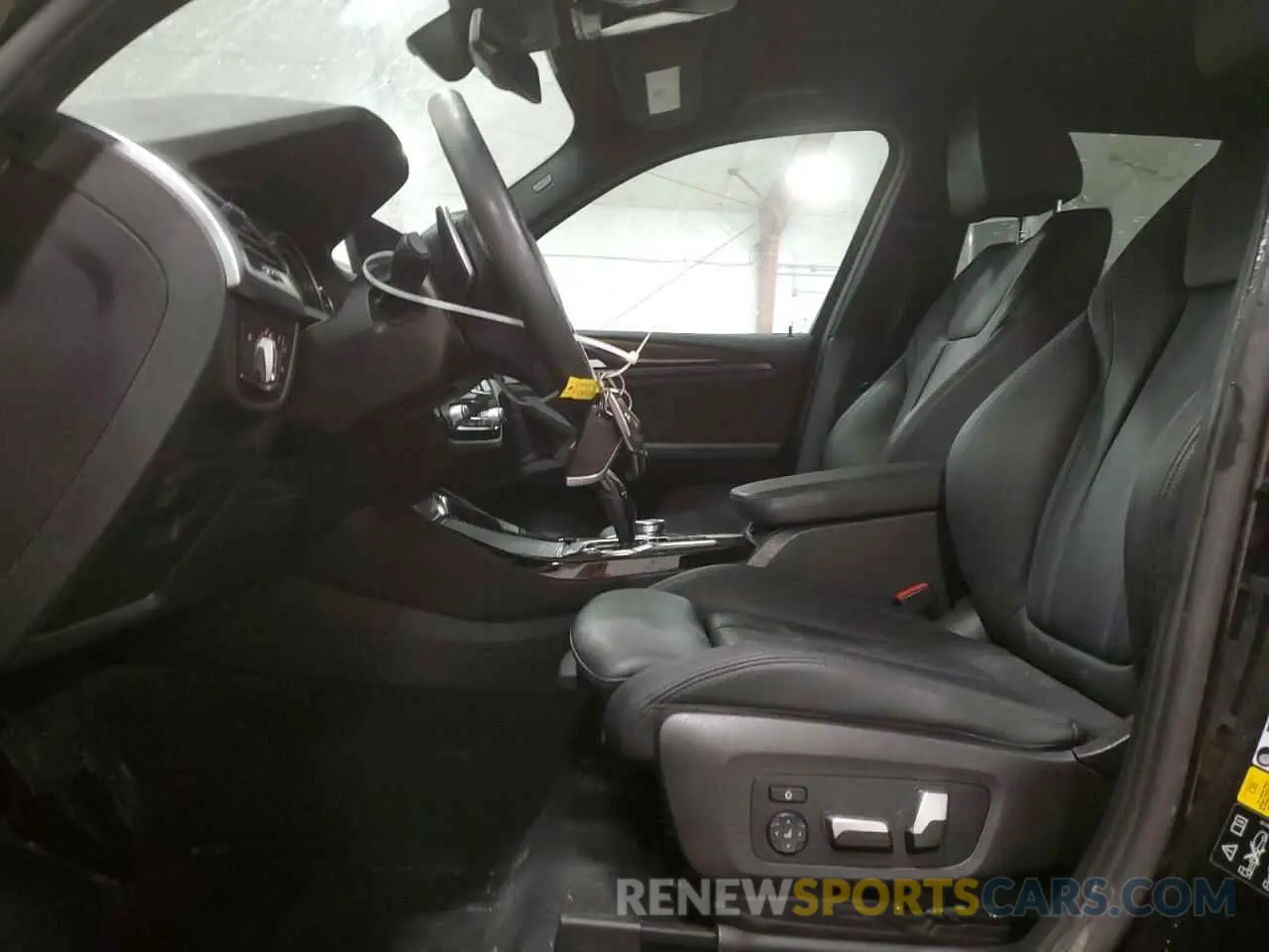 7 Photograph of a damaged car 5UXTR9C58KLP81722 BMW X3 2019