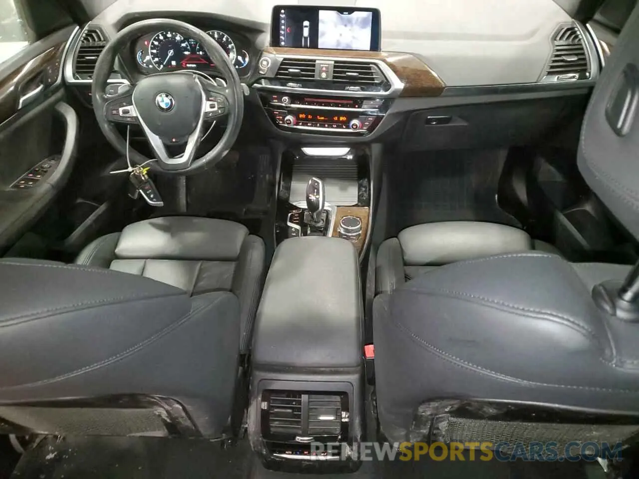 8 Photograph of a damaged car 5UXTR9C58KLP81722 BMW X3 2019