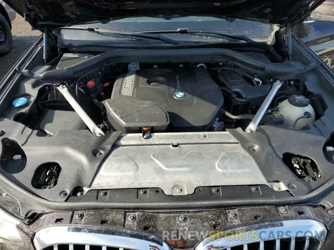 12 Photograph of a damaged car 5UXTR9C58KLP83549 BMW X3 2019