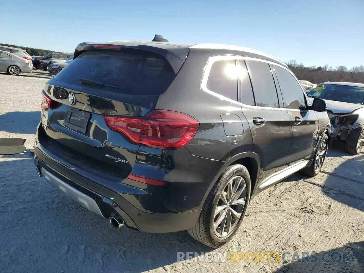 3 Photograph of a damaged car 5UXTR9C58KLR04080 BMW X3 2019