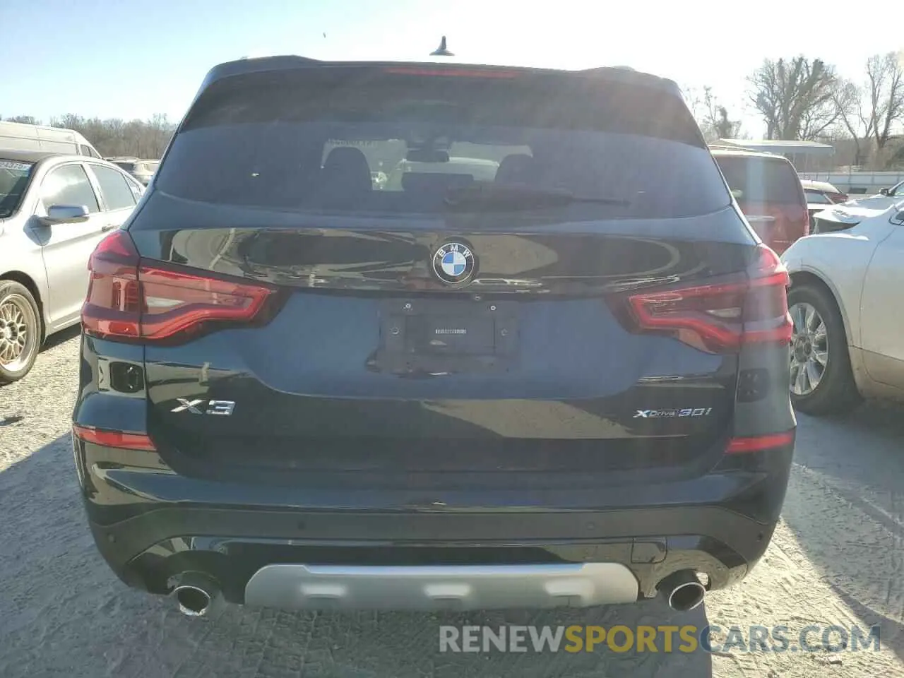 6 Photograph of a damaged car 5UXTR9C58KLR04080 BMW X3 2019