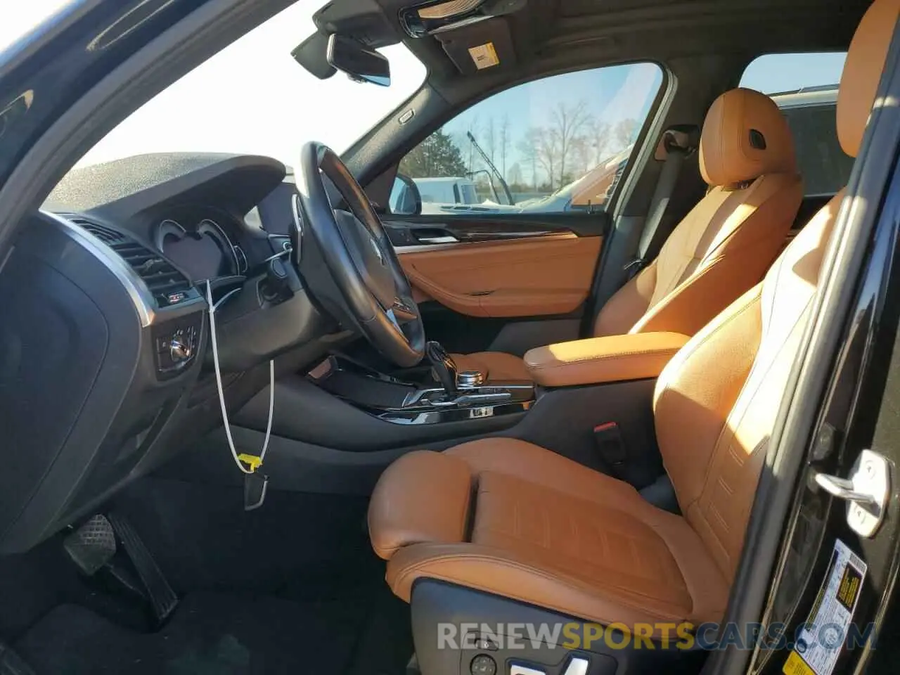 7 Photograph of a damaged car 5UXTR9C58KLR04080 BMW X3 2019