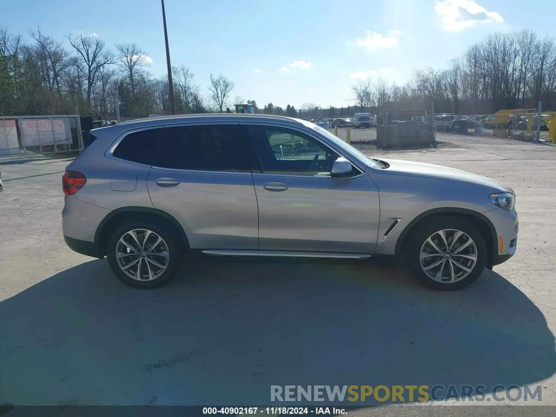 13 Photograph of a damaged car 5UXTR9C59KLD91733 BMW X3 2019
