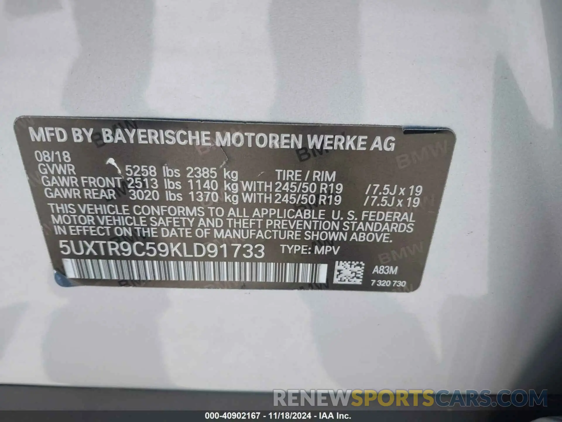 9 Photograph of a damaged car 5UXTR9C59KLD91733 BMW X3 2019