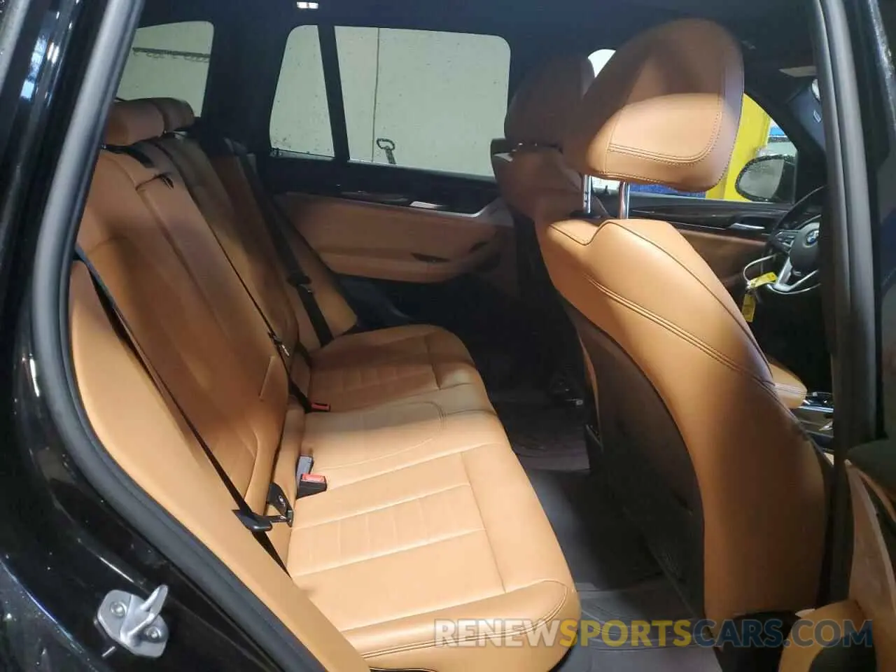 11 Photograph of a damaged car 5UXTR9C59KLP77775 BMW X3 2019