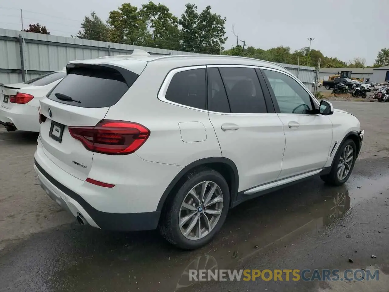 3 Photograph of a damaged car 5UXTR9C59KLP81728 BMW X3 2019