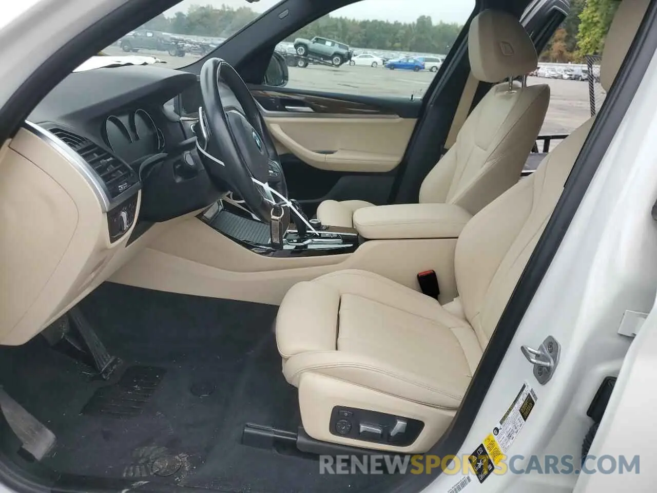 7 Photograph of a damaged car 5UXTR9C59KLP81728 BMW X3 2019