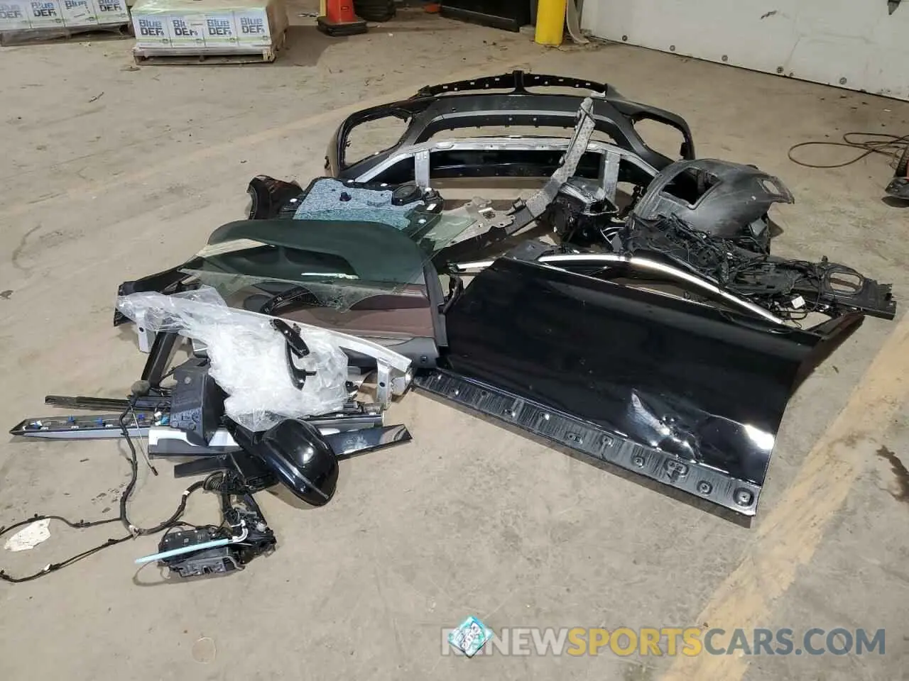 13 Photograph of a damaged car 5UXTR9C59KLP92471 BMW X3 2019