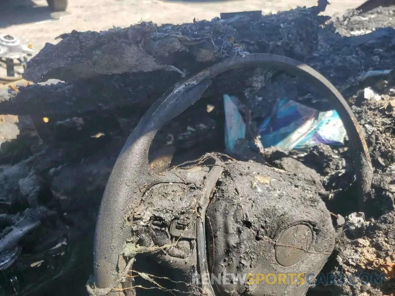 9 Photograph of a damaged car 5UXTR9C59KLP95080 BMW X3 2019
