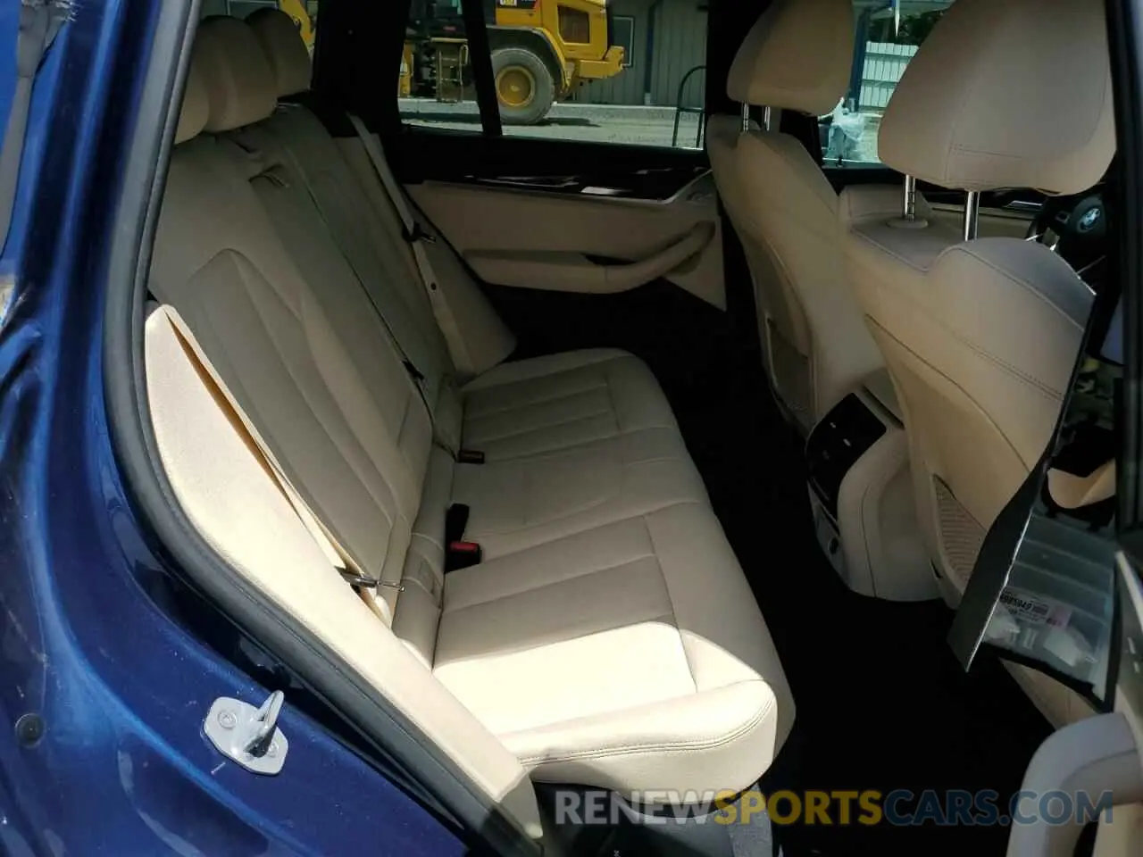 11 Photograph of a damaged car 5UXTR9C59KLR04797 BMW X3 2019