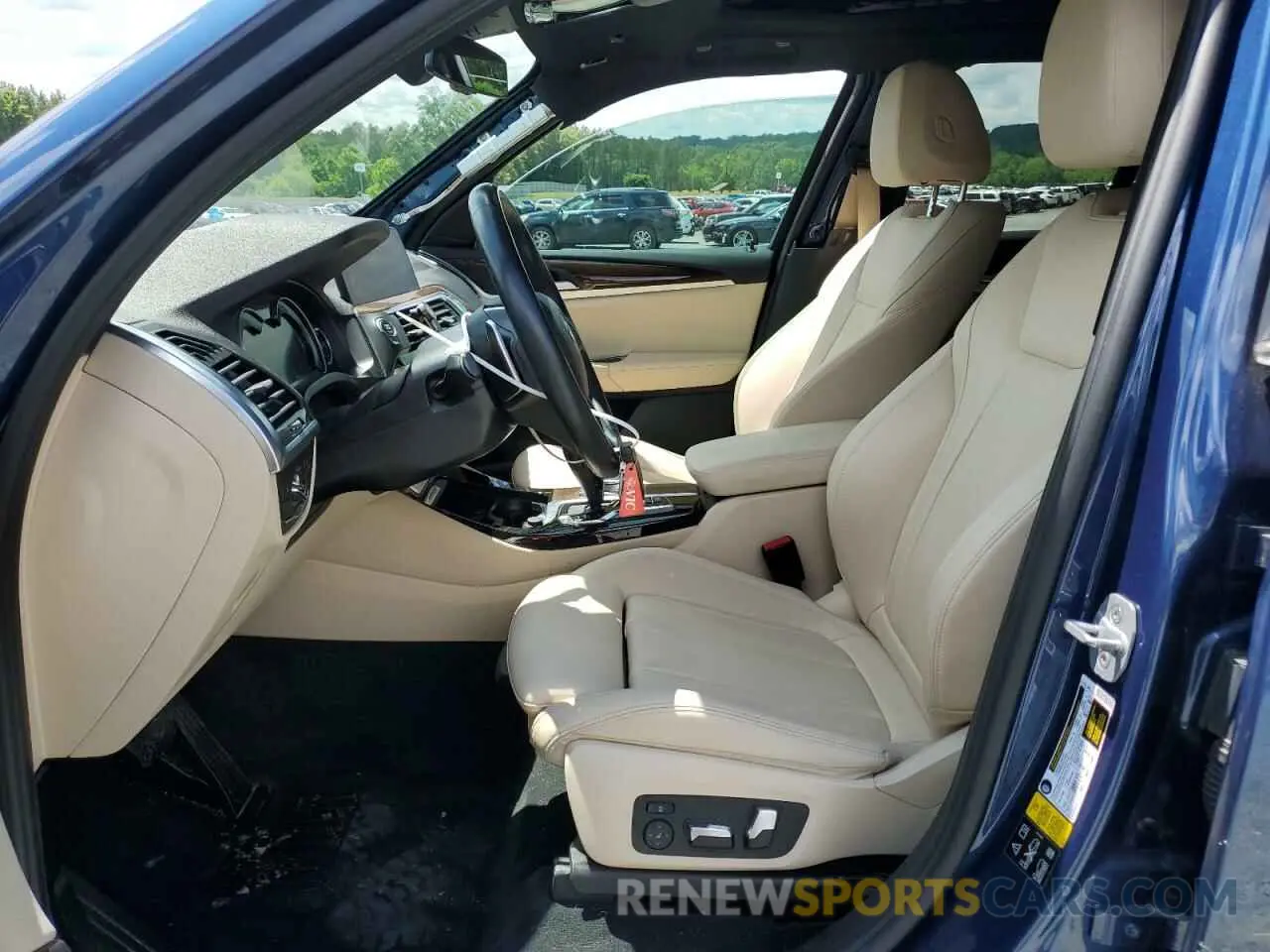 7 Photograph of a damaged car 5UXTR9C59KLR04797 BMW X3 2019