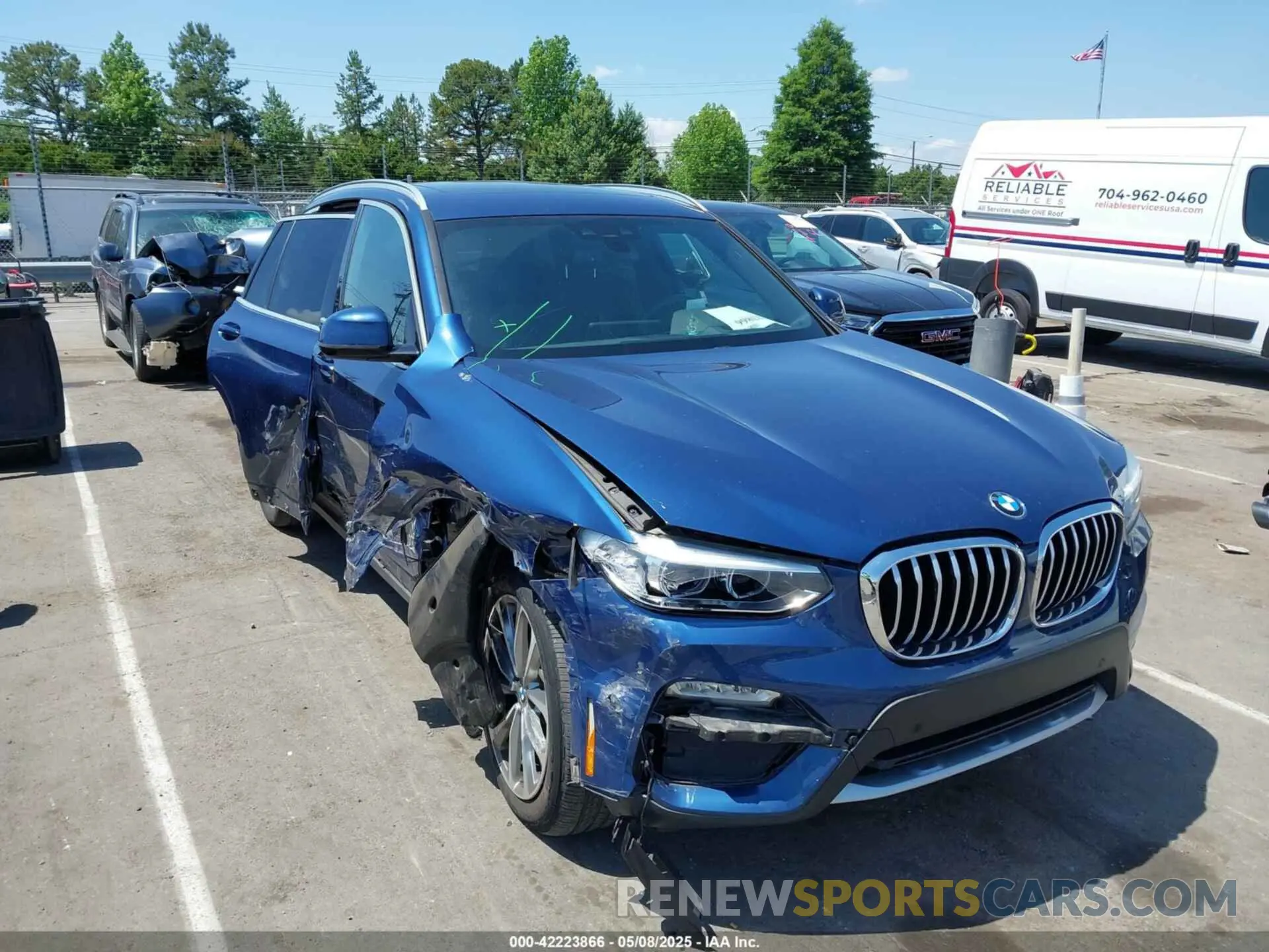 1 Photograph of a damaged car 5UXTR9C59KLR05142 BMW X3 2019