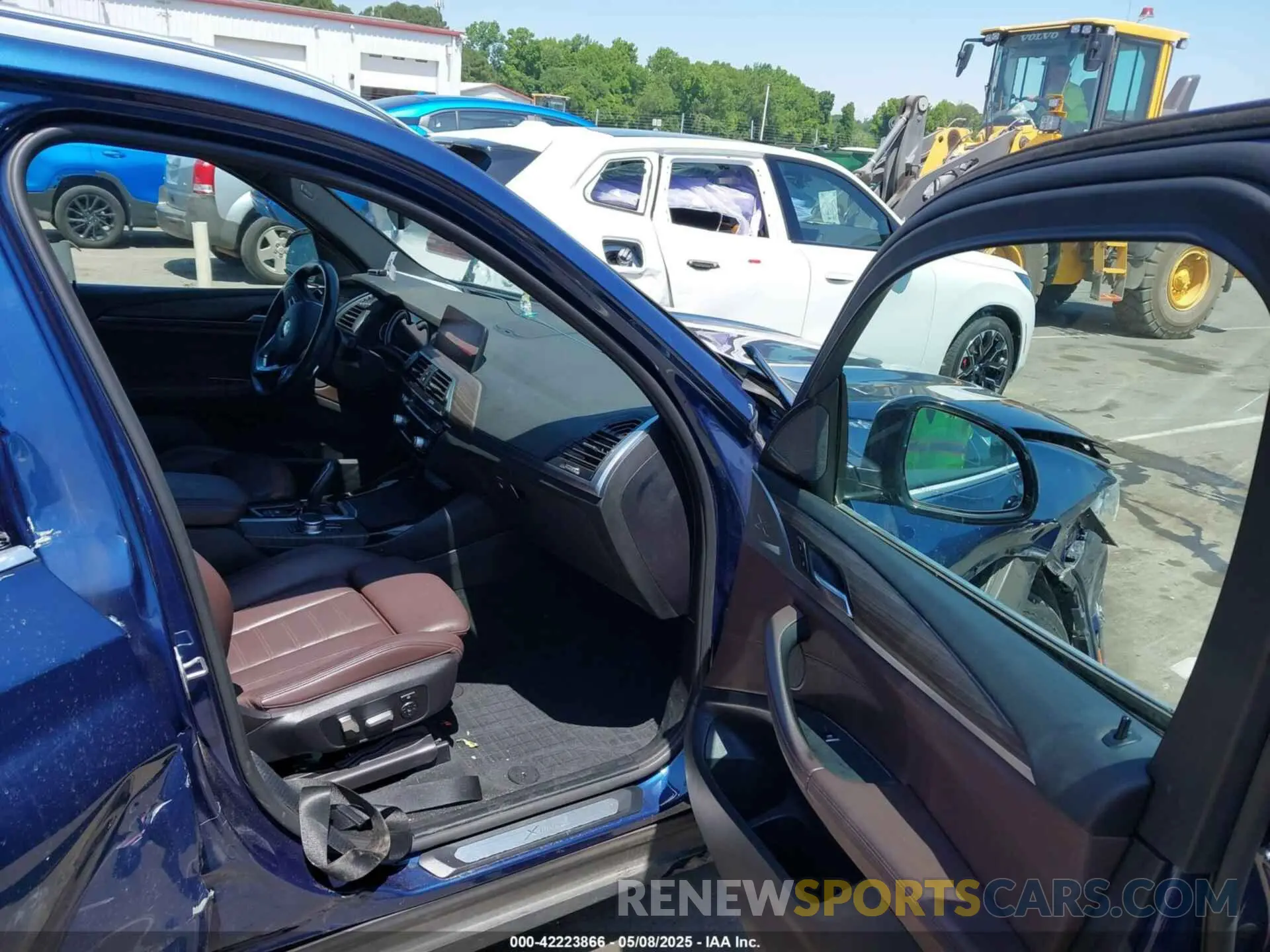 5 Photograph of a damaged car 5UXTR9C59KLR05142 BMW X3 2019