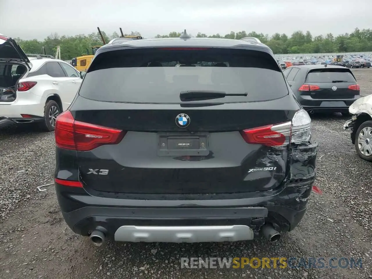 6 Photograph of a damaged car 5UXTR9C5XKLD91451 BMW X3 2019