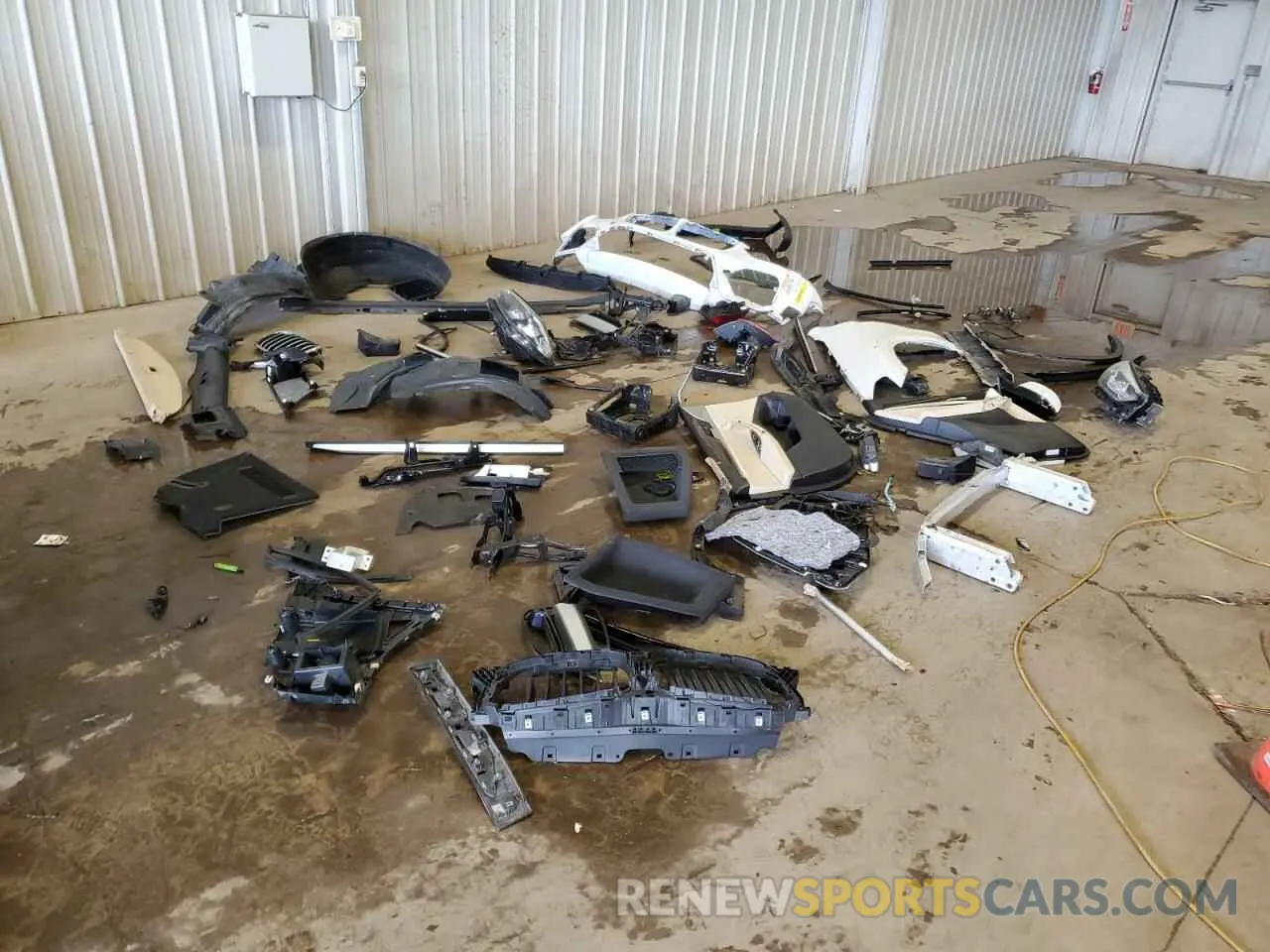 13 Photograph of a damaged car 5UXTR9C5XKLD93622 BMW X3 2019