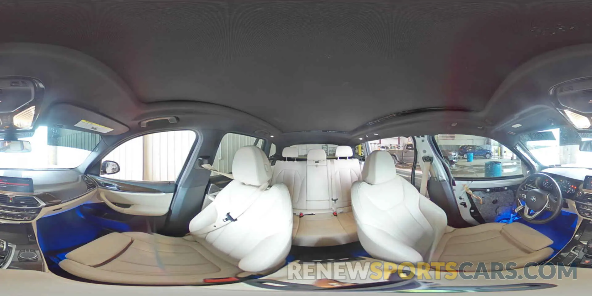 16 Photograph of a damaged car 5UXTR9C5XKLD93622 BMW X3 2019