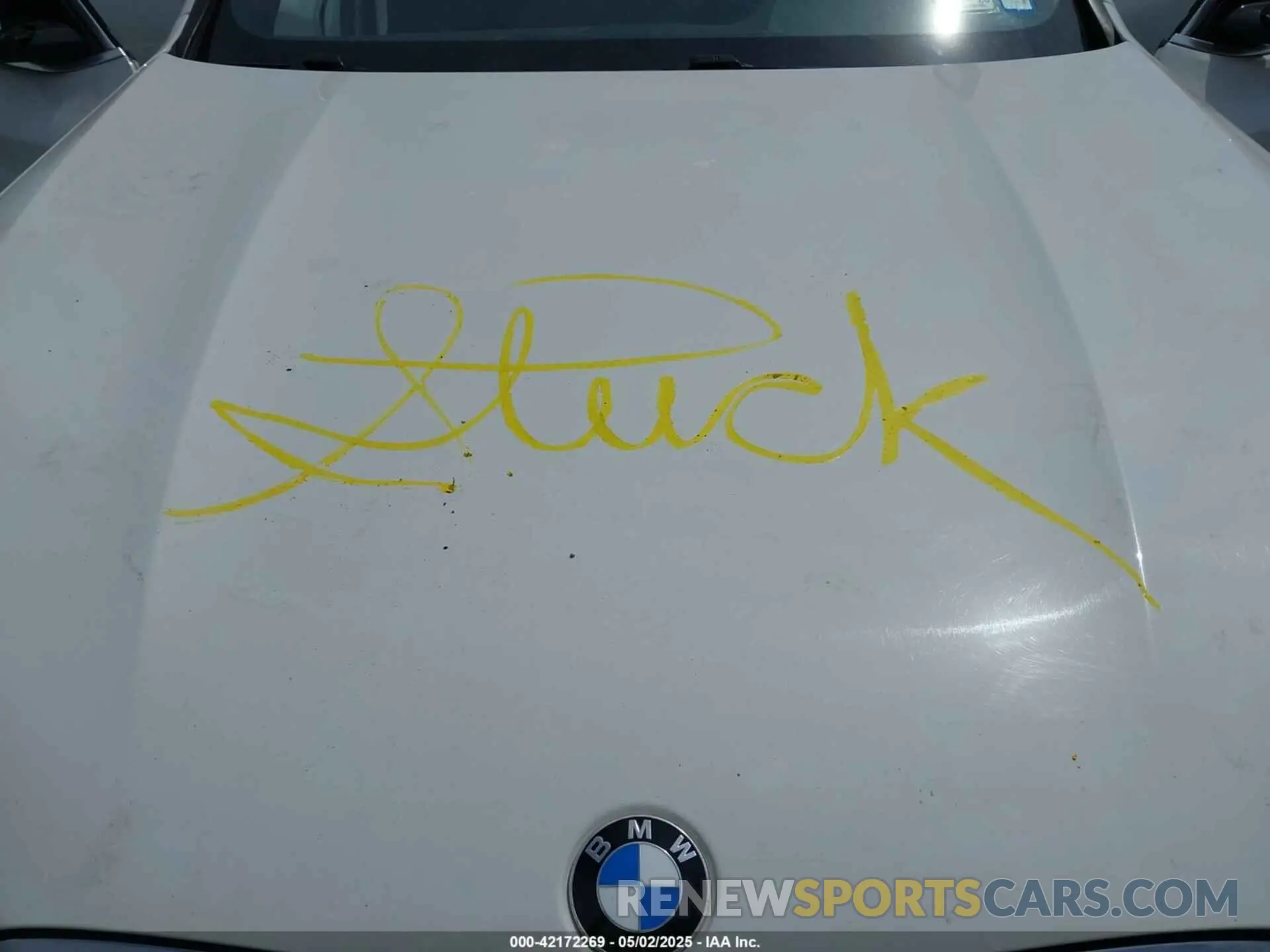 10 Photograph of a damaged car 5UXTR9C5XKLD95127 BMW X3 2019