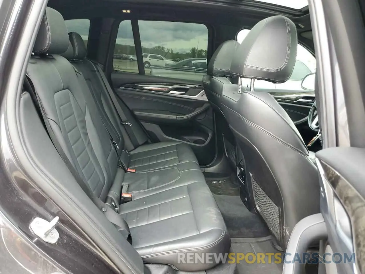 11 Photograph of a damaged car 5UXTR9C5XKLD98559 BMW X3 2019